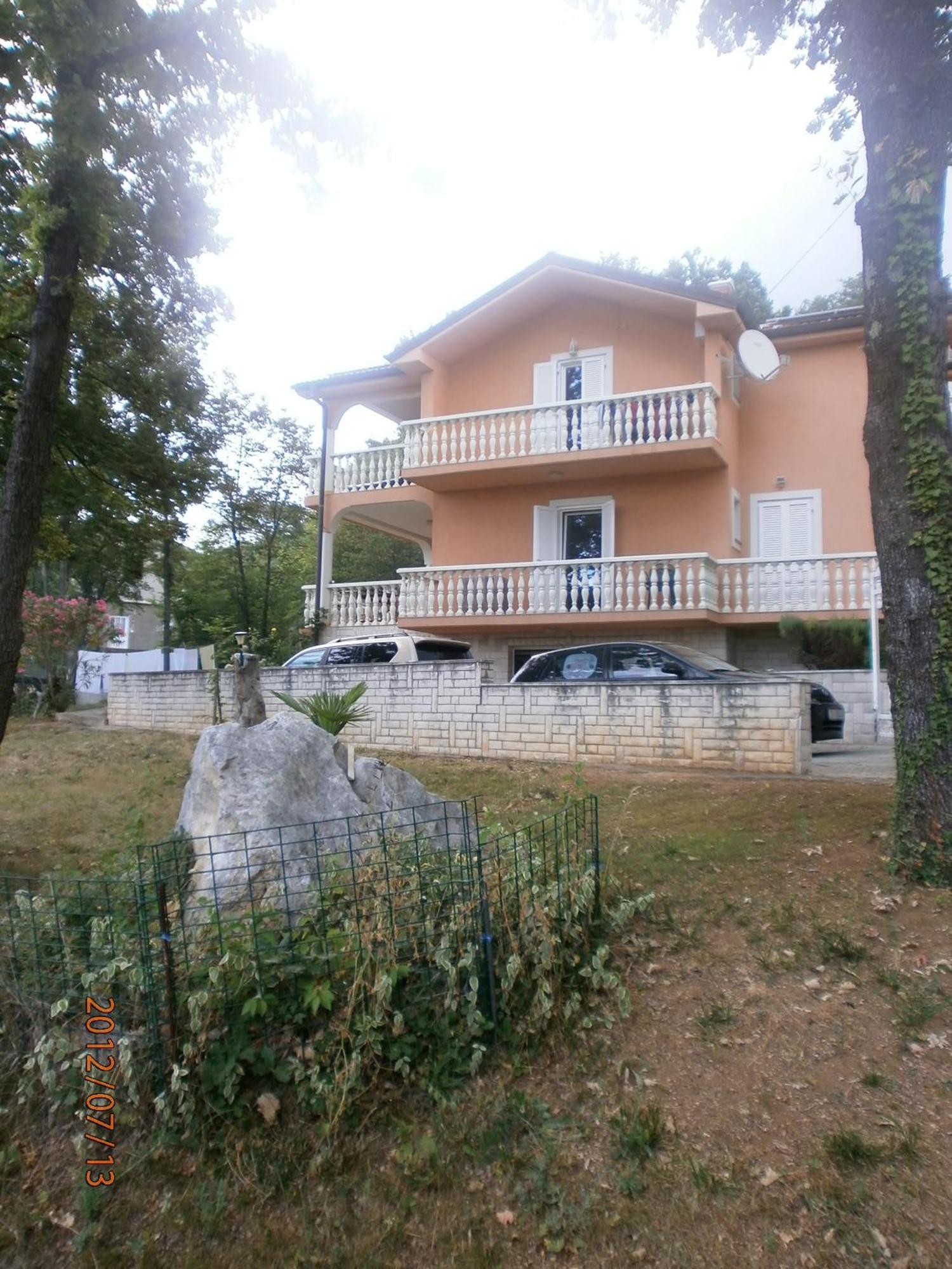 Apartments Viktorija 오미살즈 외부 사진